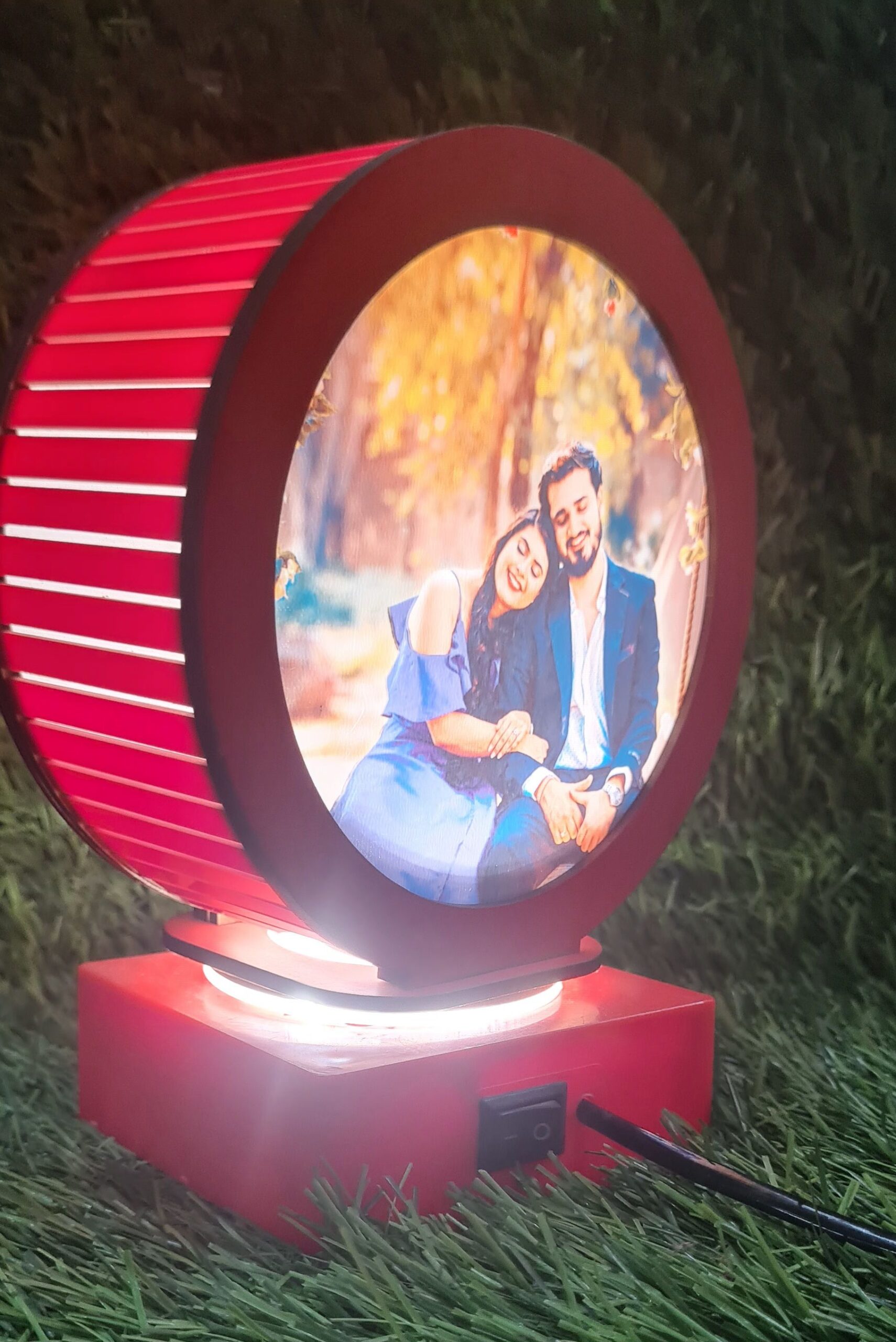 Personalized Rotating Lamp with Double Side Photo Print | Anniversary gift | Birthday gift | Wedding Gift - Image 4