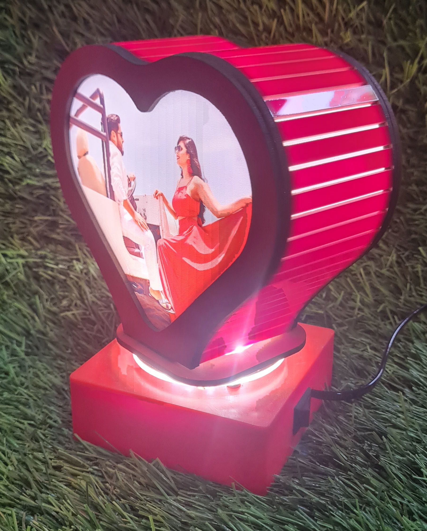 Personalized Rotating Lamp with Double Side Photo Print | Anniversary gift | Birthday gift | Wedding Gift - Image 3