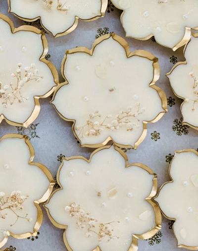 Lotus Urli Scented Candle with Gold Flakes – Festive Decor Gift | Diwali