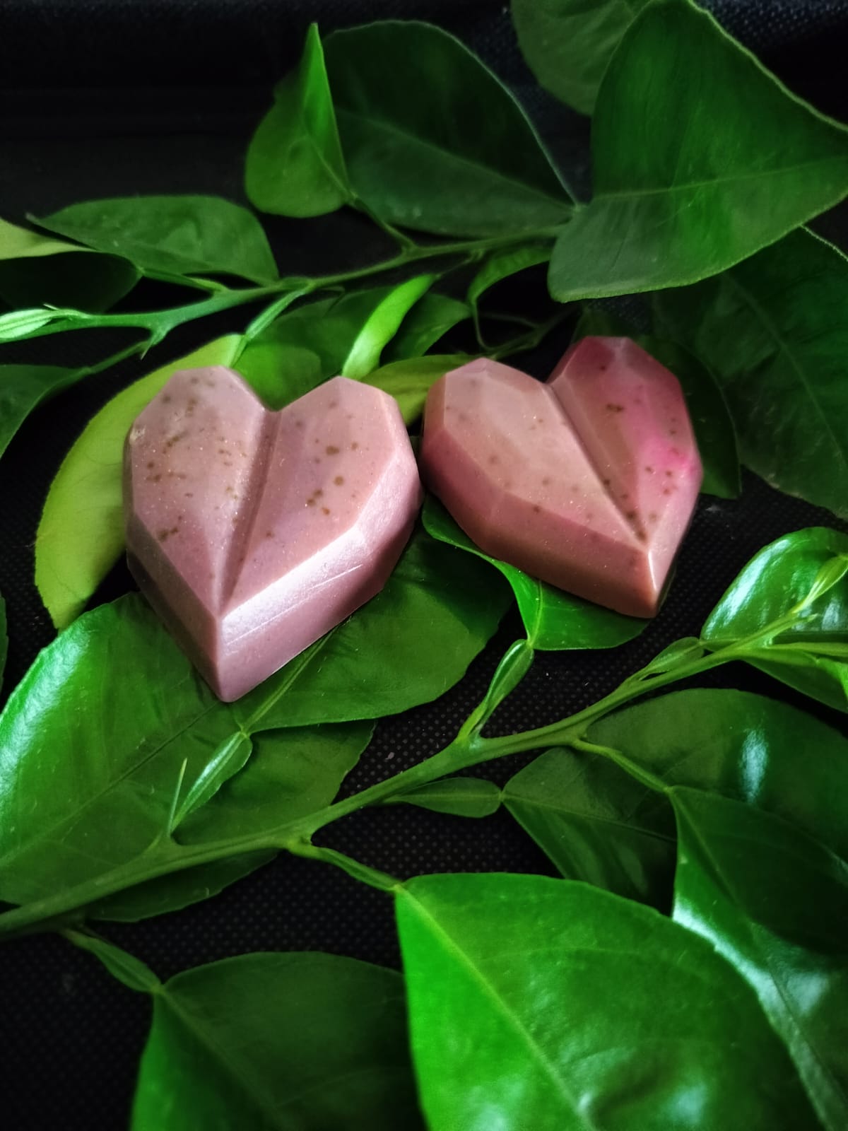 Heart-shape-sandalwood-shea-soap | 40gms | SLS and Paraben free